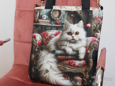 Чанта, черна текстилна, десен с котка