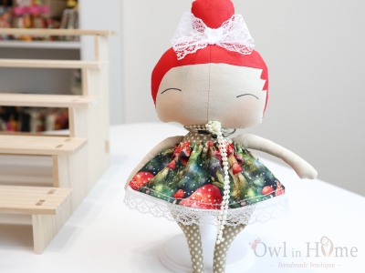 Кукла, интериорна играчка, десен на гъби, червена коса